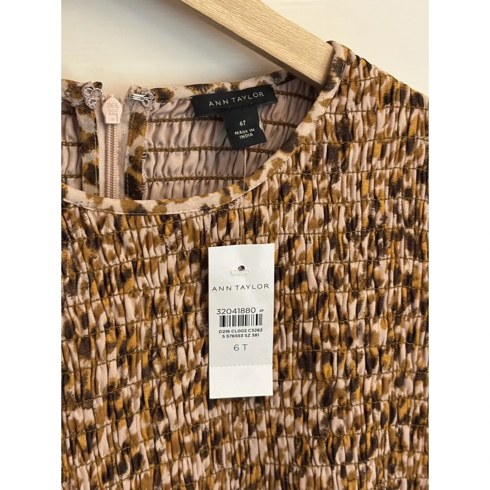 Ann Taylor Women's Tan Animal Print Smocked Fit & Flare Midi Dress‎ Size 6T New